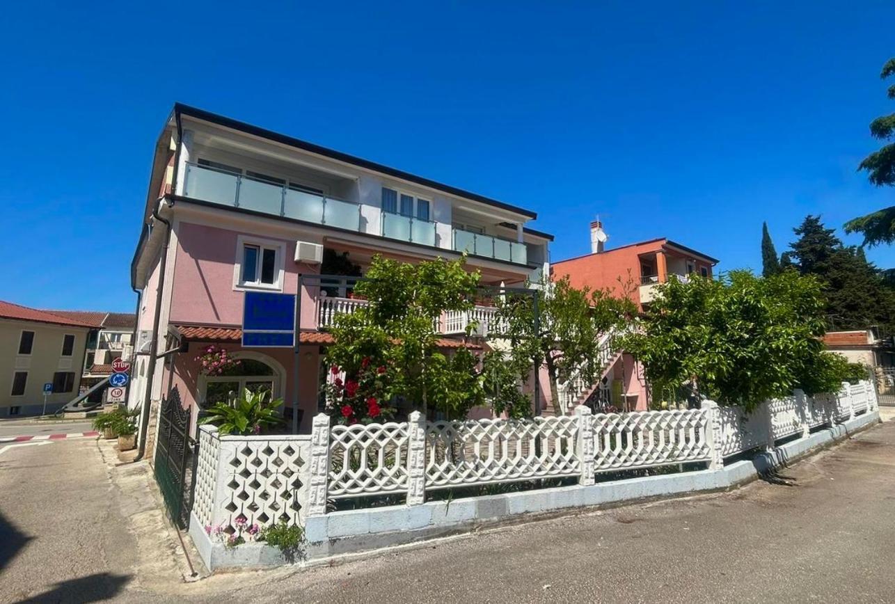 Apartments Tereza Novigrad Istria Kültér fotó